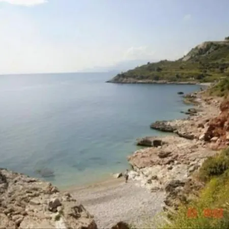 Sea View Maisonette Near Nafplio!1' Drive To * Kivérion