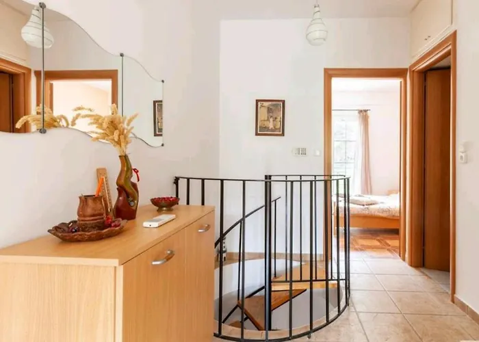 Apartman Sea View Maisonette Near Nafplio!1' Drive To