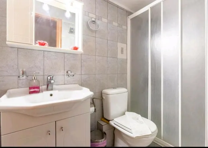 Sea View Maisonette Near Nafplio!1' Drive To